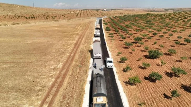 Şanlıurfa'da Karaköprü Kırsalında Sathi Asfalt Çalışması Tamamlandı