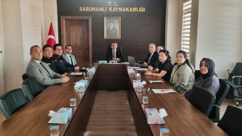 Saruhanlı'da Okul Güvenliği ve Eğitim Süreçleri İçin Toplantı Düzenlendi