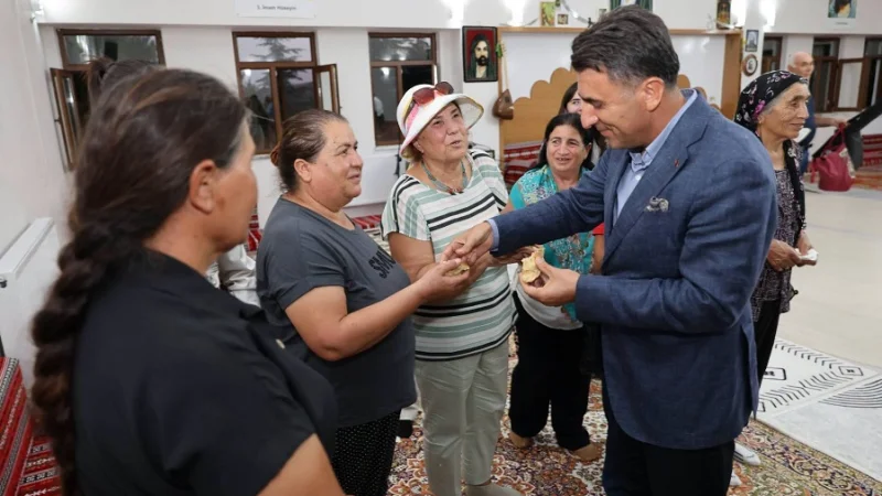 Vali Şefik Aygöl, Tunceli'nin Mazgirt İlçesinde Cemevinde Vatandaşlarla Buluştu