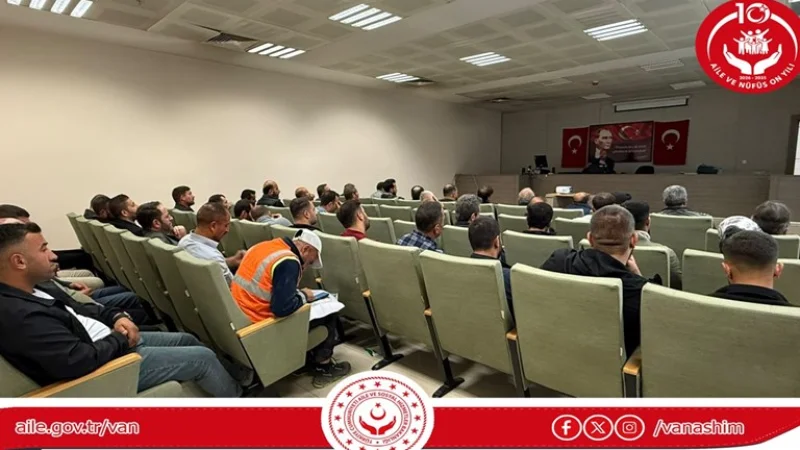 Van'da Denetimli Serbestlik Yükümlülerine Ebeveyn Eğitimi Verildi