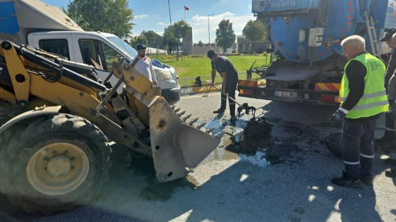 İstanbul'da Altyapıya Kasıtlı Müdahale: Rögarlar Taşlarla Dolduruldu