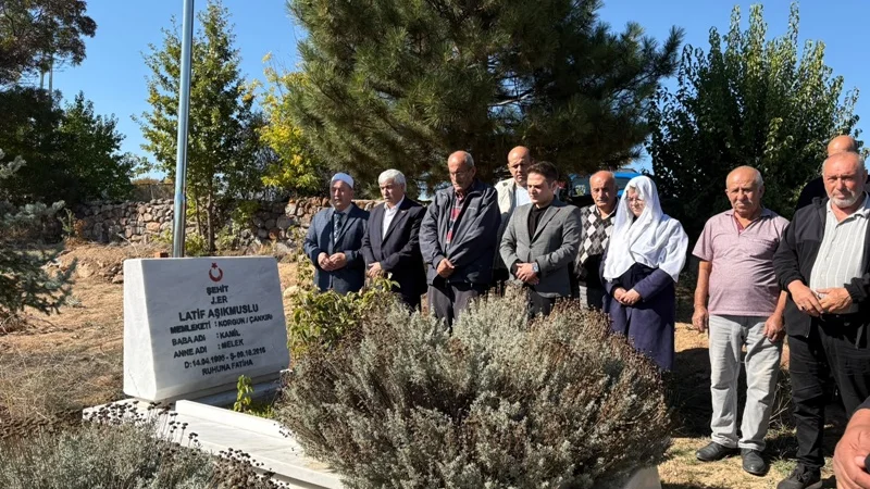Korgun Kaymakamlığı'ndan Şehit Latif Aşıkmuslu'nun Kabrine Ziyaret