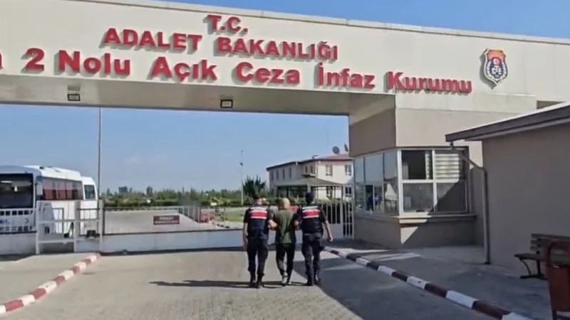 Adana'da aranan hükümlü operasyonla yakalandı