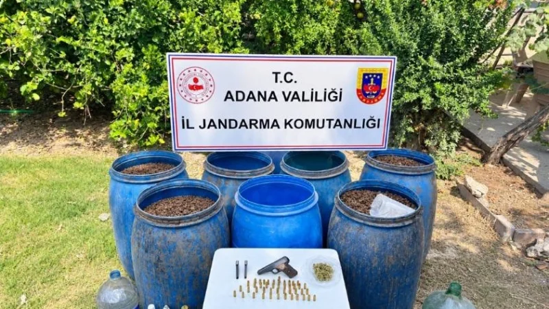 Adana'da Kaçak Alkol Operasyonu: 1 Tonun Üzerinde Ele Geçirildi