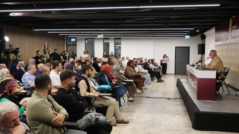 Bahadır Yenişehirlioğlu Kocaeli Kitap Fuarı'nda Okurlarıyla Buluştu