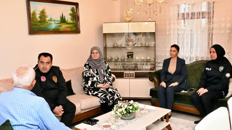 Karabük Emniyet Müdürü Osman Tınmazol'dan Şehit Ailelerine Ziyaret