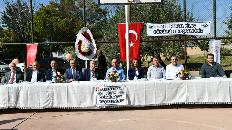 Tekirdağ'da Geleneksel Pilav Günü: Yetiştirme Yurdu Mezunları ve Çocuklar Bir Araya Geldi
