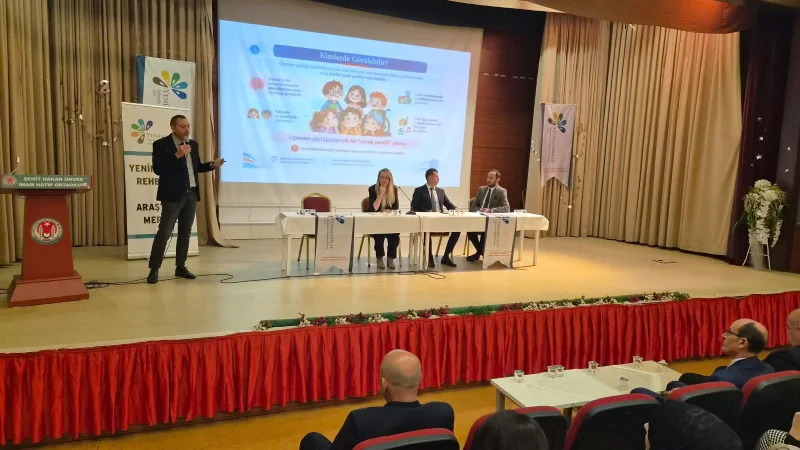 Yenimahalle'de 'Öğrenmenin Görünmeyen Eşikleri' Paneli Düzenlendi