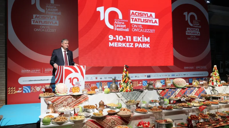 10. Uluslararası Adana Lezzet Festivali'nde Gala Heyecanı