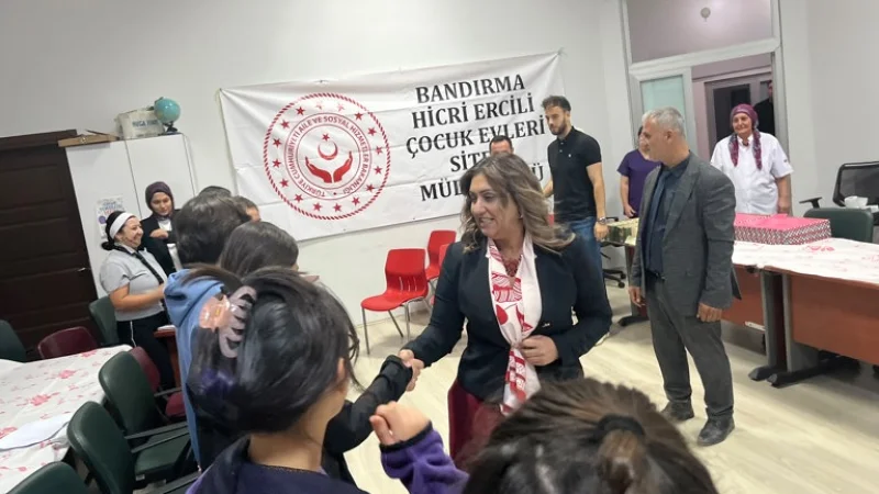 Balıkesir'de Dünya Kız Çocukları Günü Coşkuyla Kutlandı