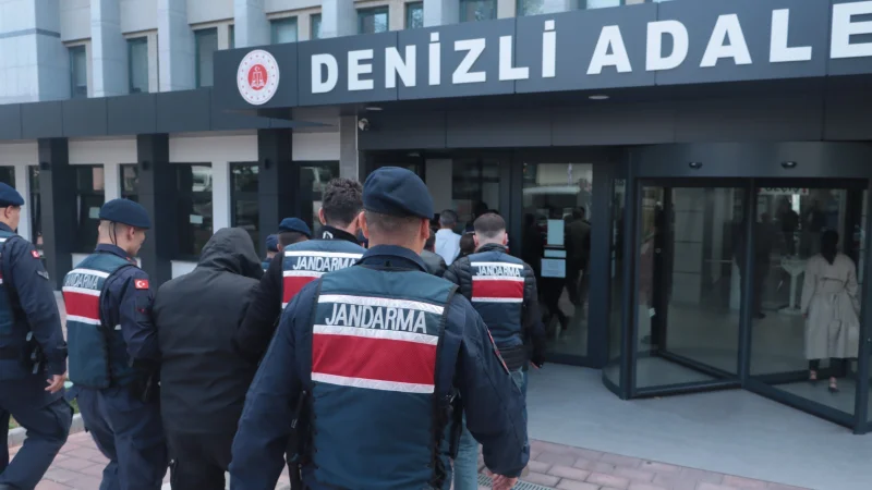 Denizli'de 'Kamu Personeli' Yalanıyla Dolandırıcılık Yapan Çeteye Operasyon
