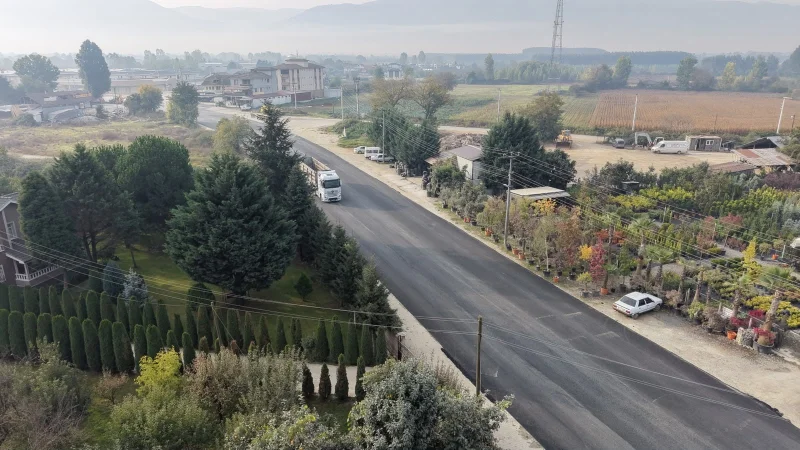 Düzce'de Asfalt Çalışmalarında 55 Bin Ton Sınırı Aşıldı