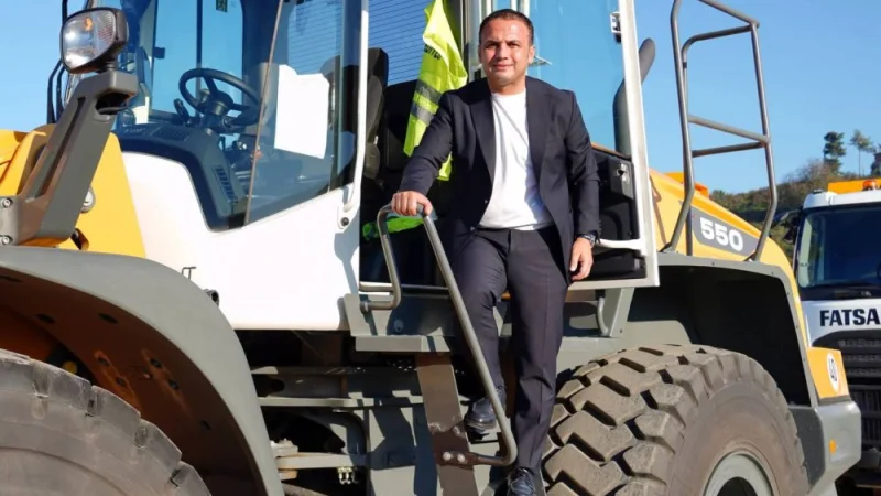 Fatsa Belediyesi Araç Filosunu Güçlendiriyor: 90. İş Makinesi Hizmete Alındı