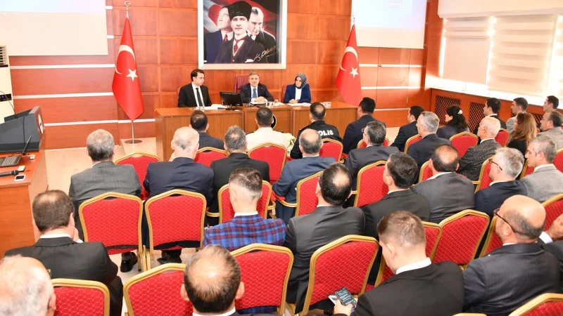 Gümüşhane'de Kamu Yatırımları Masaya Yatırıldı