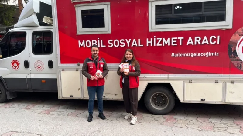 Gümüşhane'de Mobil Sosyal Hizmet Ekipleri Torul'da Sahaya İndi