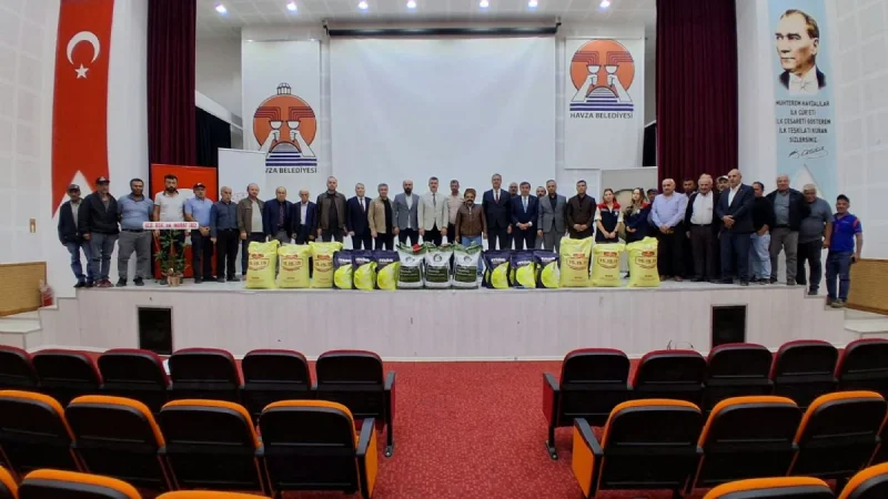 Havza'da Çiftçilere Tohum Teslim Töreni Düzenlendi