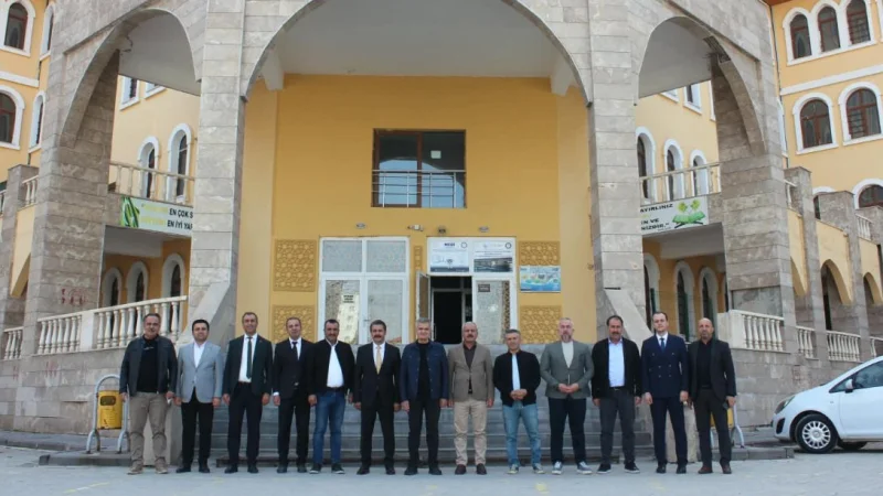 Kahramanmaraş İl Milli Eğitim Müdürü Turan Akpınar'dan Elbistan'da Okul Ziyaretleri