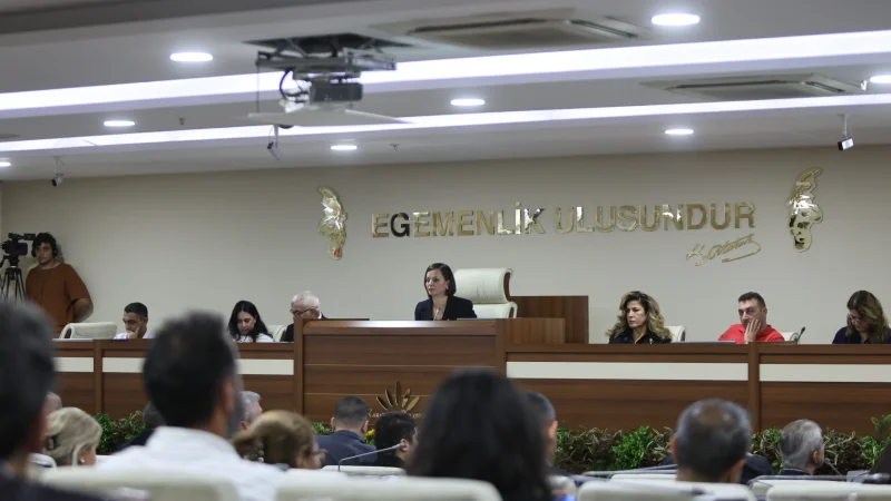 Karabağlar Belediyesi Meclisi'nde 2027 Yılı Performans Programı Kabul Edildi