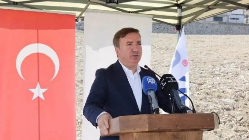 Kemah'ta Kaya Düşmesi Riski Nedeniyle Yapılan AFAD Konutları Hak Sahibi Vatandaşlara Teslim Edildi