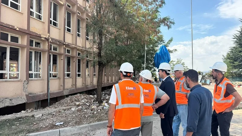 Mazgirt Hükümet Konağı'nda Güçlendirme Çalışmaları Sürüyor
