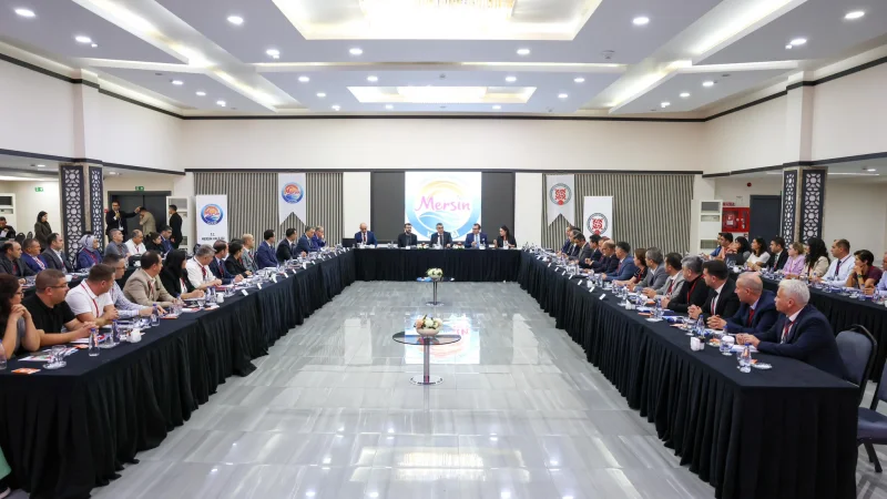 Mersin'de Sosyal Yardımlaşma Vakıflarının Performansı Değerlendirildi