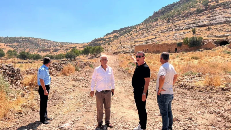 Savur'da Dereiçi ile Üçkavak Arasında Alternatif Yol Çalışmaları Devam Ediyor
