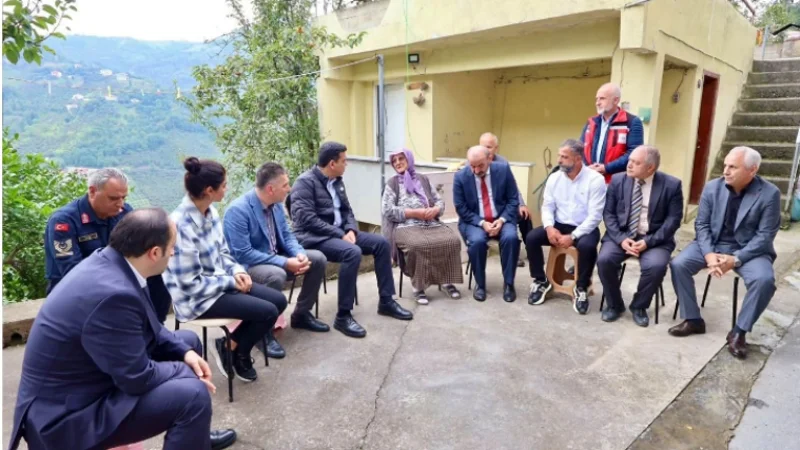 Trabzon'da Şehit Anneleri ve Kabristanlar Ziyaret Edildi