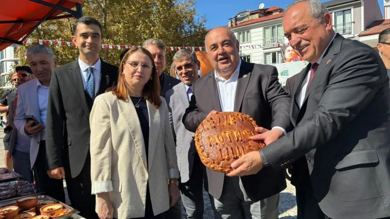 Ulus'ta Lezzet Rotası Festivali'nin İlk Günü Tamamlandı