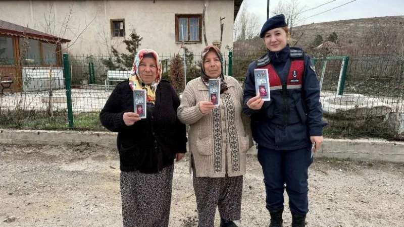 Yozgat İl Jandarma Komutanlığı'ndan KADES ve 6284 Sayılı Kanun Bilgilendirmesi