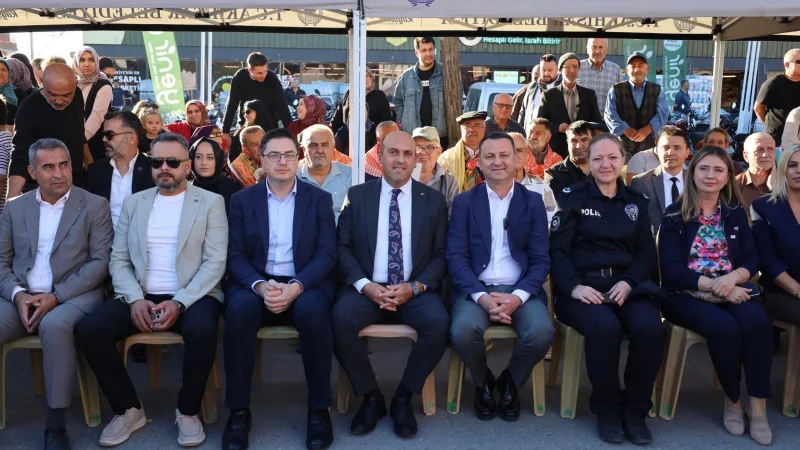 Akhisar'da Yörükler ve Türkmenler Derneği Törenle Açıldı