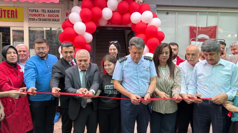 Anamur'da Öğrenciler İçin Yeni Okuma Salonu Hizmete Açıldı