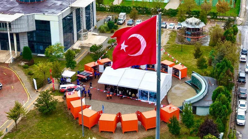 Arnavutköy'de Afet Konteynerleri Hizmete Alındı