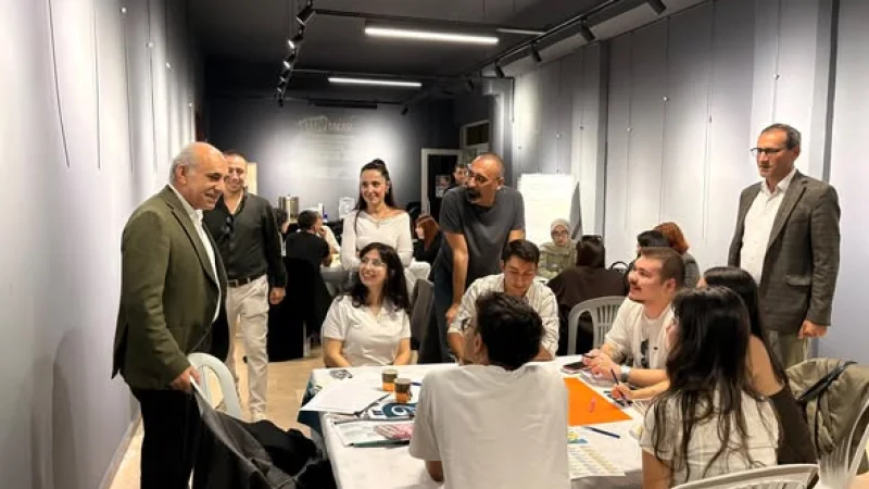 Bandırma'da Gençler Kitap Takası ve Çalıştayda Buluştu