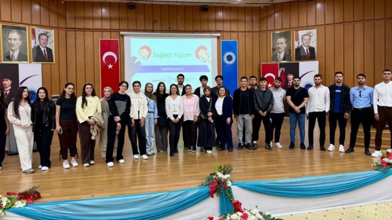 Batman Üniversitesi Öğrencilerine Alkol Bağımlılığı Eğitimi Verildi