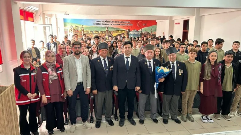 Bursa'da 'Vatan ve Kahramanlık Buluşmaları' Düzenlendi