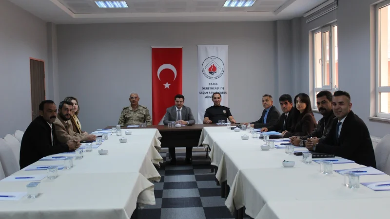 Çatak'ta Sahipsiz Sokak Hayvanları İçin Koordinasyon Toplantısı