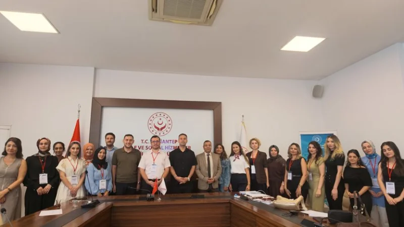 Gaziantep'te Sosyal Hizmet Personeline EMDR Eğitimi Verildi