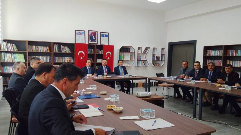 Giresun'da Eğitimde Yeni Dönem Hedefleri Çamoluk'ta Masaya Yatırıldı