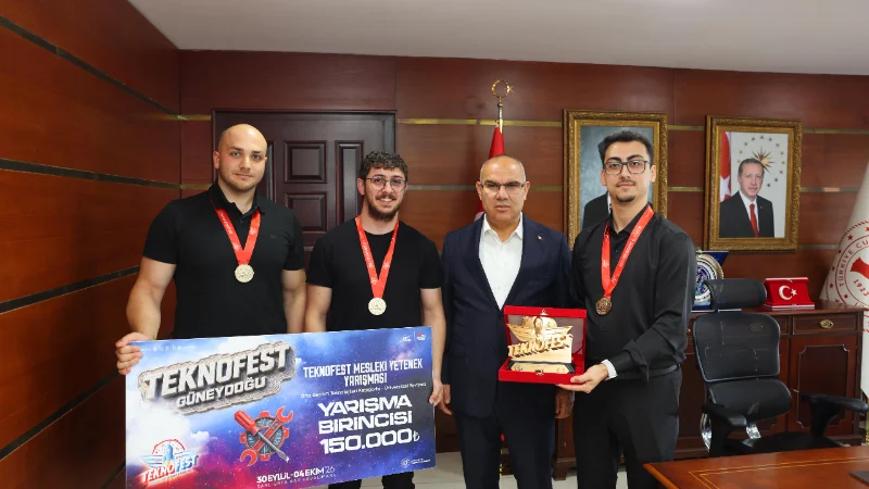 Giresunlu Gençler TEKNOFEST 2026'da Türkiye Şampiyonu Oldu