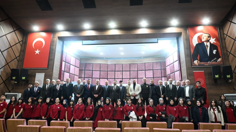 Kastamonu'da 'Mavi Vatan'dan Gök Vatan'a' Millî Teknoloji Konferansı