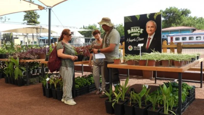 Kepez Bahçe Market'e Antalyalılardan Yoğun İlgi