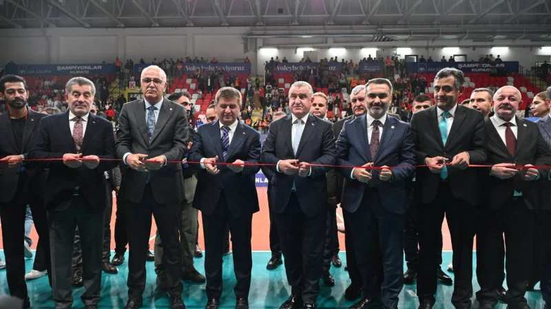 Kırıkkale'ye 3.500 Seyirci Kapasiteli Yeni Spor Salonu Kazandırıldı