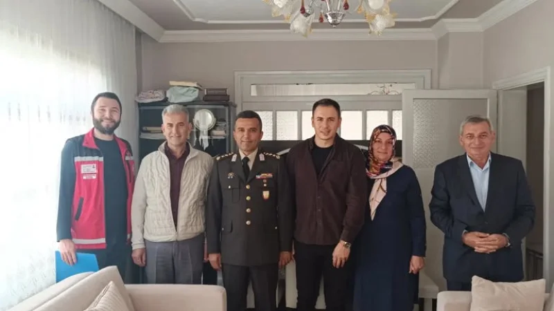 Konya'da Şehit Ailesi ve Gaziye Vefa Ziyareti