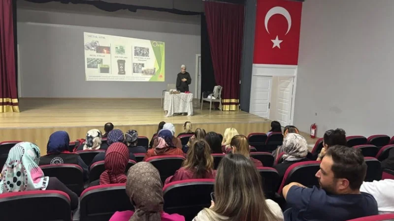 Ordu'da Engelli Bakım Merkezi Personeline Sıfır Atık ve Atık İlaç Eğitimi Verildi