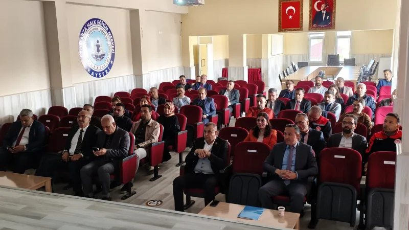 Tomarza'da Kamu Personeline Yönelik Hizmet İçi Eğitim Düzenlendi