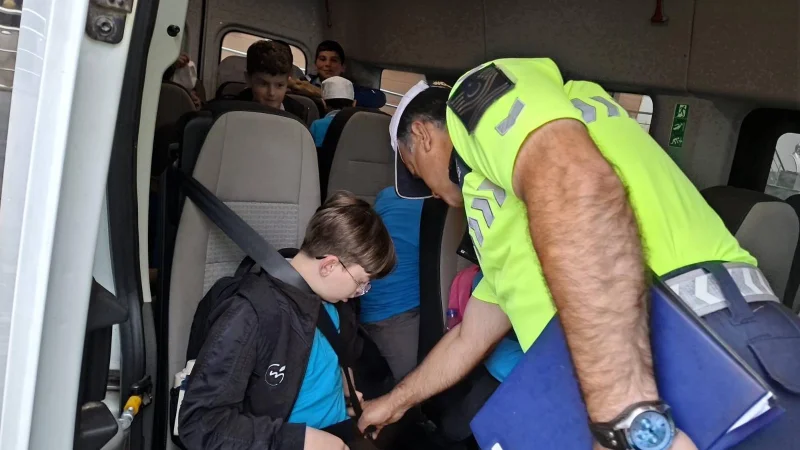 Trabzon'da Jandarmadan Okul Servislerine Sıkı Denetim