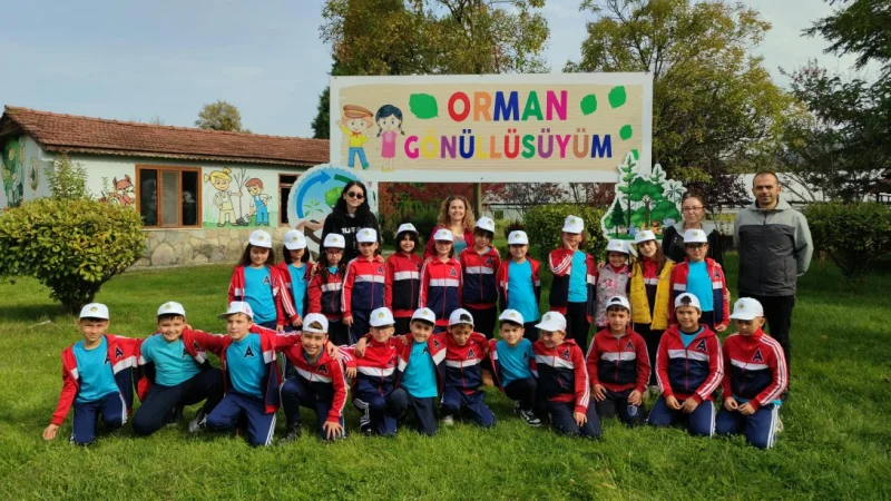Zonguldaklı Öğrenciler Orman Okulu'nda Doğayla Buluştu