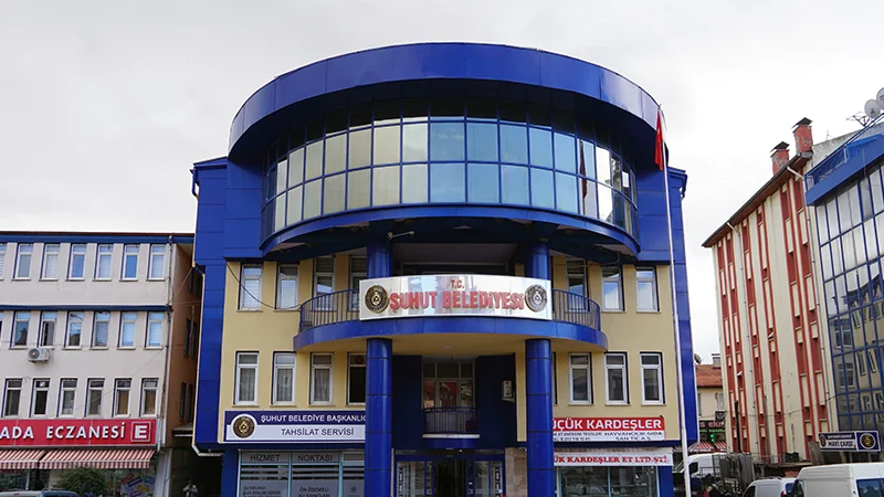 Afyonkarahisar'ın Şuhut İlçesinde Midibüs Şarampole Devrildi: 1 Can Kaybı