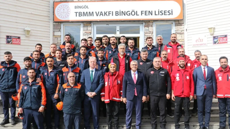 Bingöl'de 364 okulda eş zamanlı deprem ve tahliye tatbikatı
