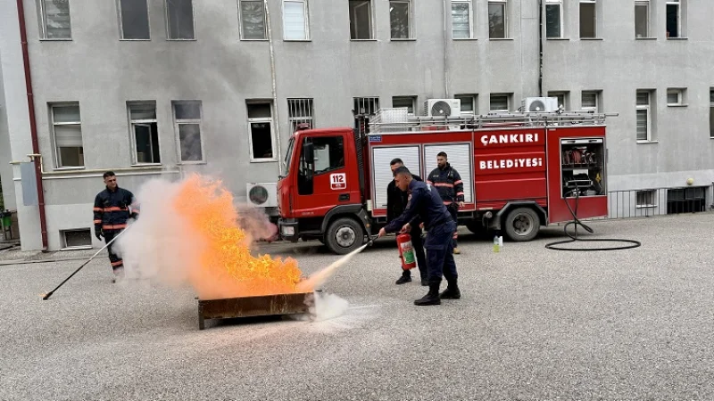 Çankırı İl Jandarma Komutanlığı'nda Yangın Güvenliği Tatbikatı